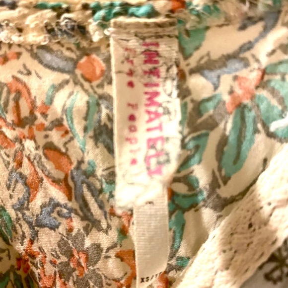 Dress - Picture 3 of 5